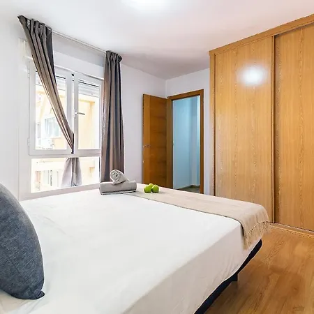 Premium Executive With Free Parking -